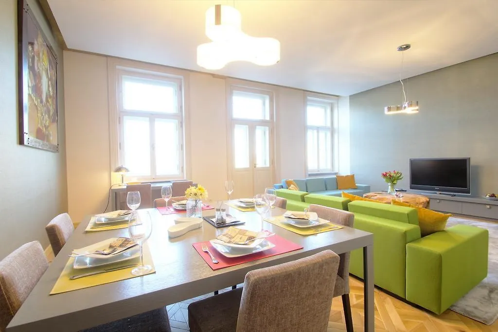 Bellevue Apartment Prag